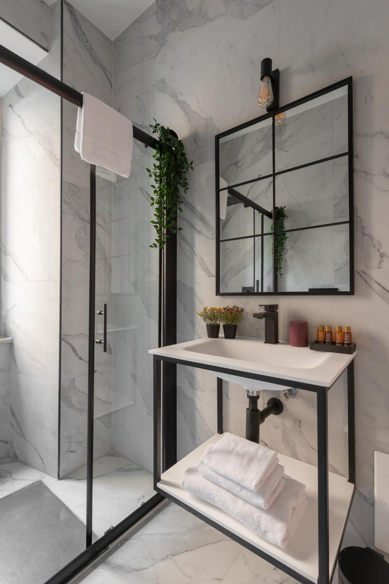 Jacuzzi Termini Apartment Roma Exterior foto